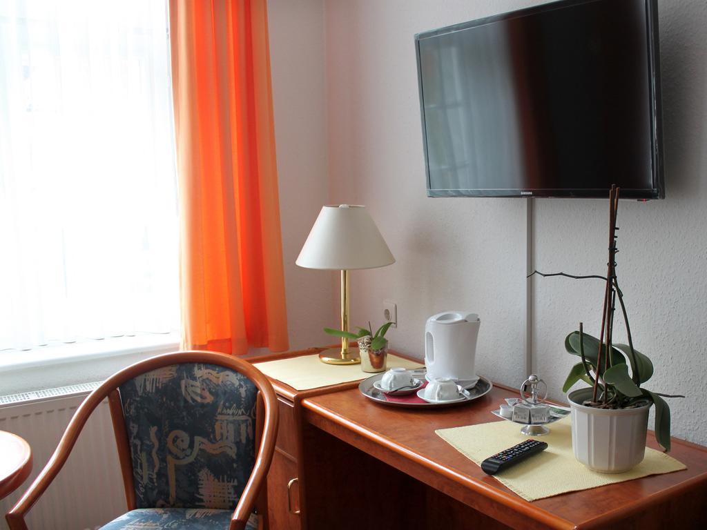 Parkhotel & Kurcafe Bad Sassendorf Rom bilde